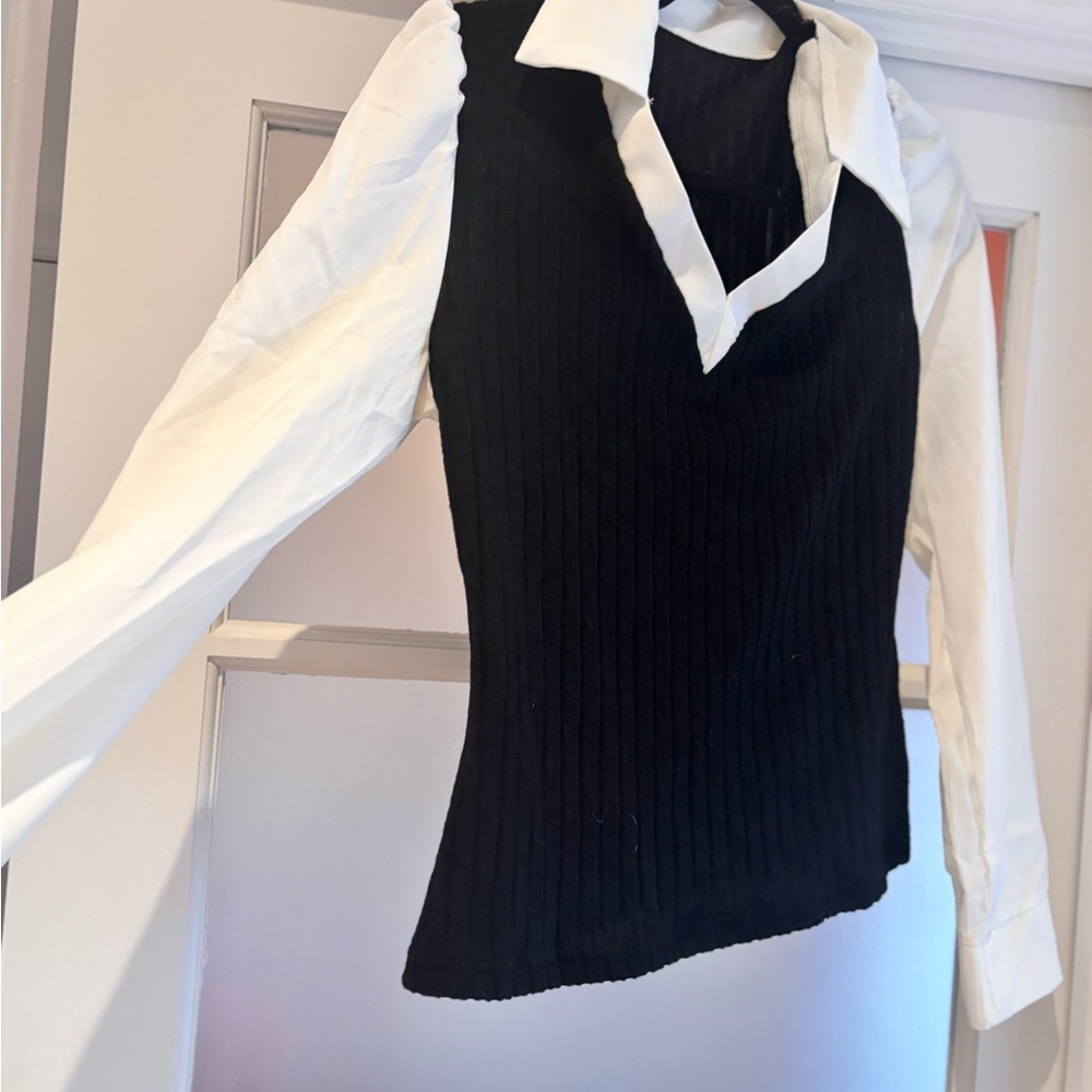 #41 SHEIN Black and White Ribbed Blouse